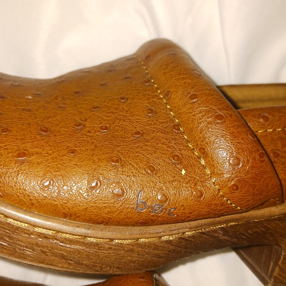 B.O.C. Born Concept Women's Clogs Nursing Shoe Brown Ostrich Sz. 9.5 - Picture 7 of 10
